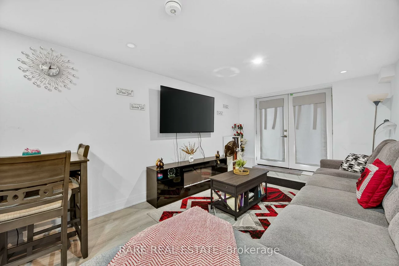 2131, Wilson, Alcona, Innisfil