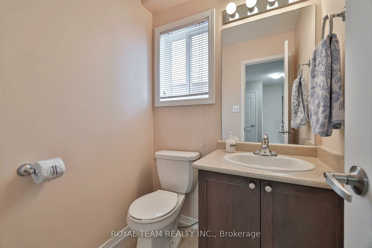 1398, Hunter, Alcona, Innisfil