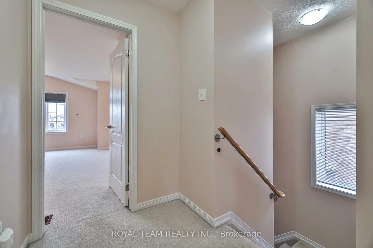 1398, Hunter, Alcona, Innisfil