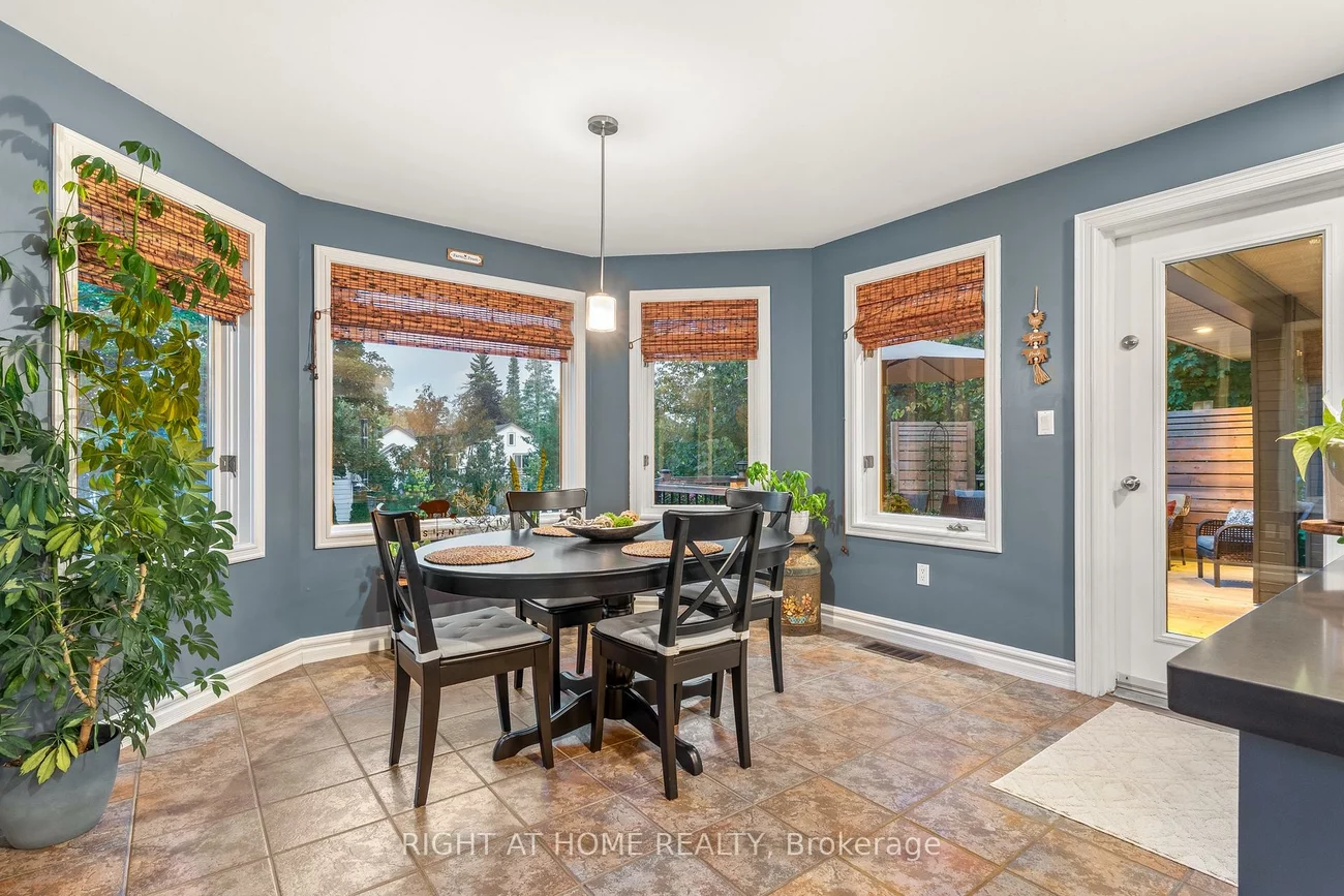 2255, Douglas, Alcona, Innisfil