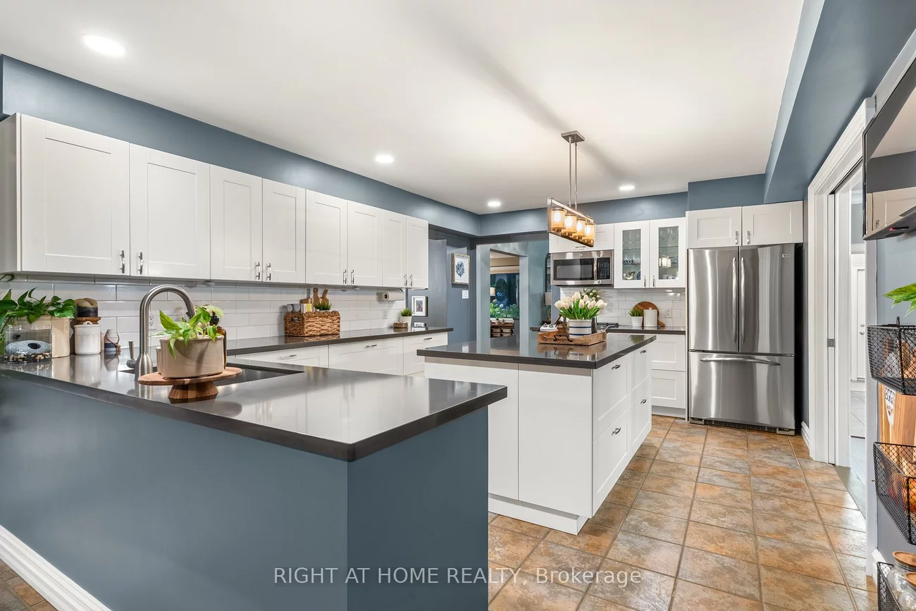 2255, Douglas, Alcona, Innisfil