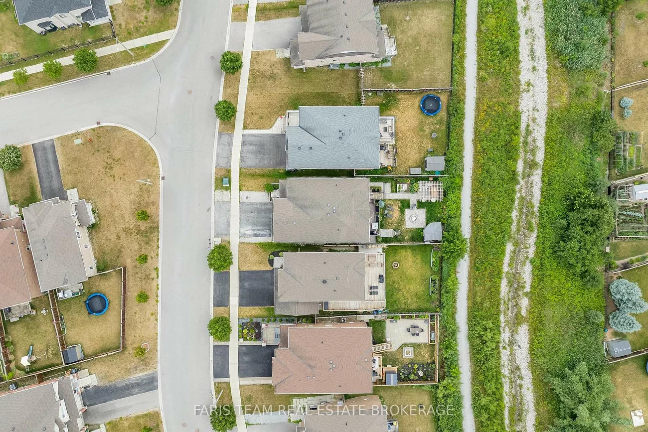 1373, Hunter, Alcona, Innisfil