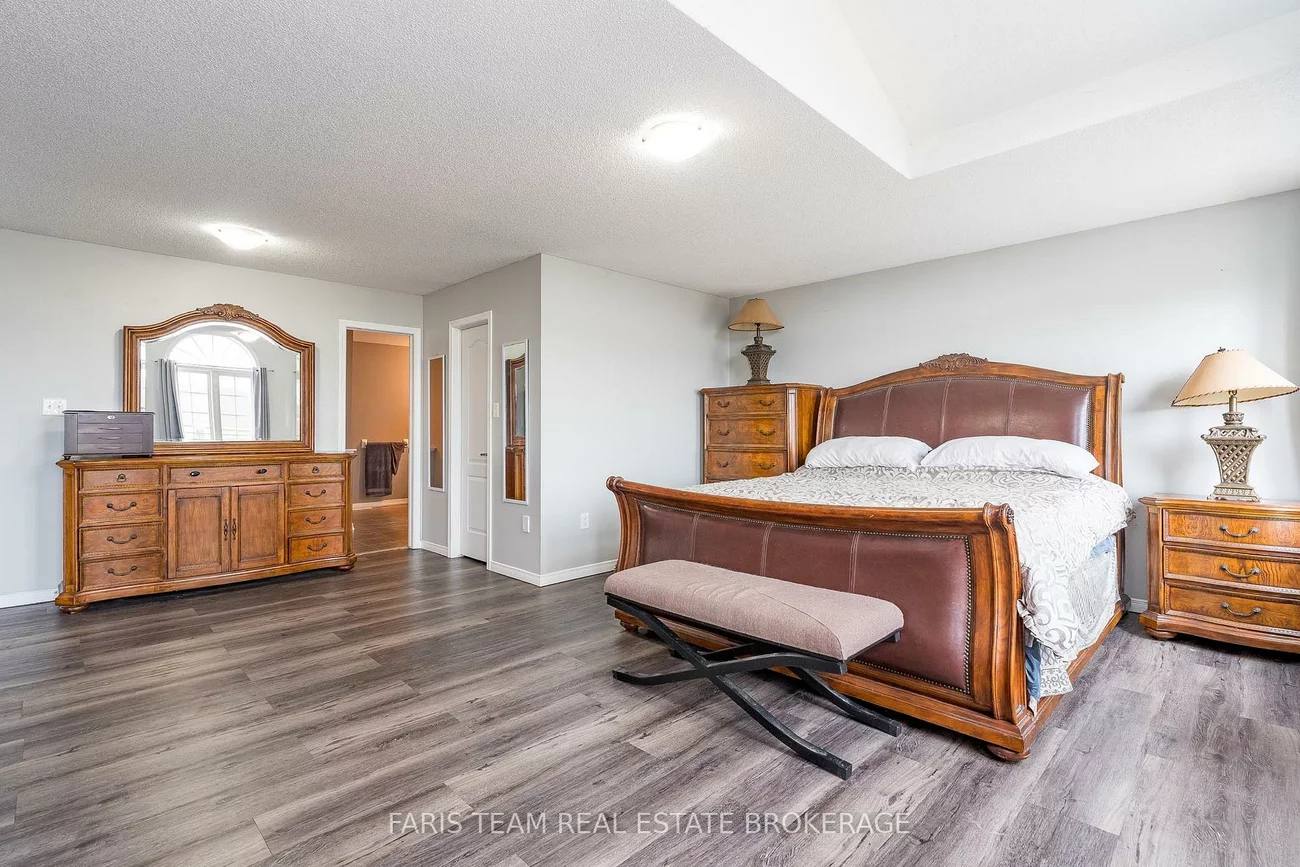 1373, Hunter, Alcona, Innisfil