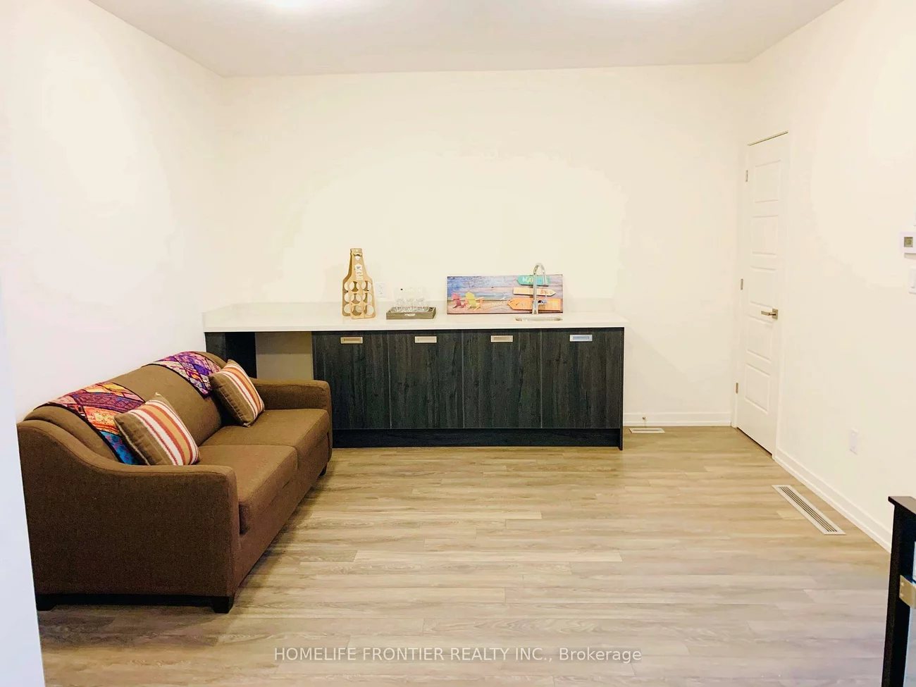 3650, Ferretti, Rural Innisfil, Innisfil