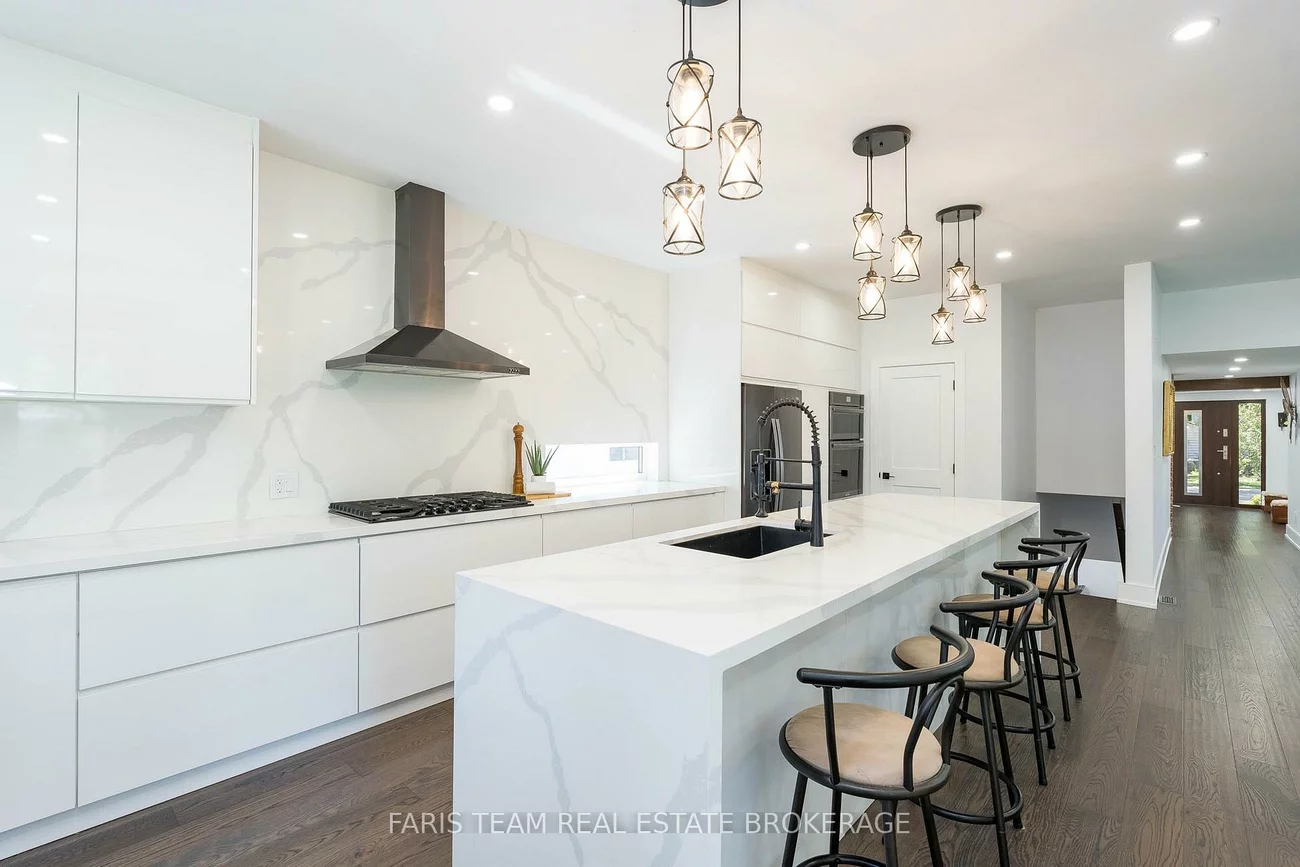 3951, Alberta, Rural Innisfil, Innisfil