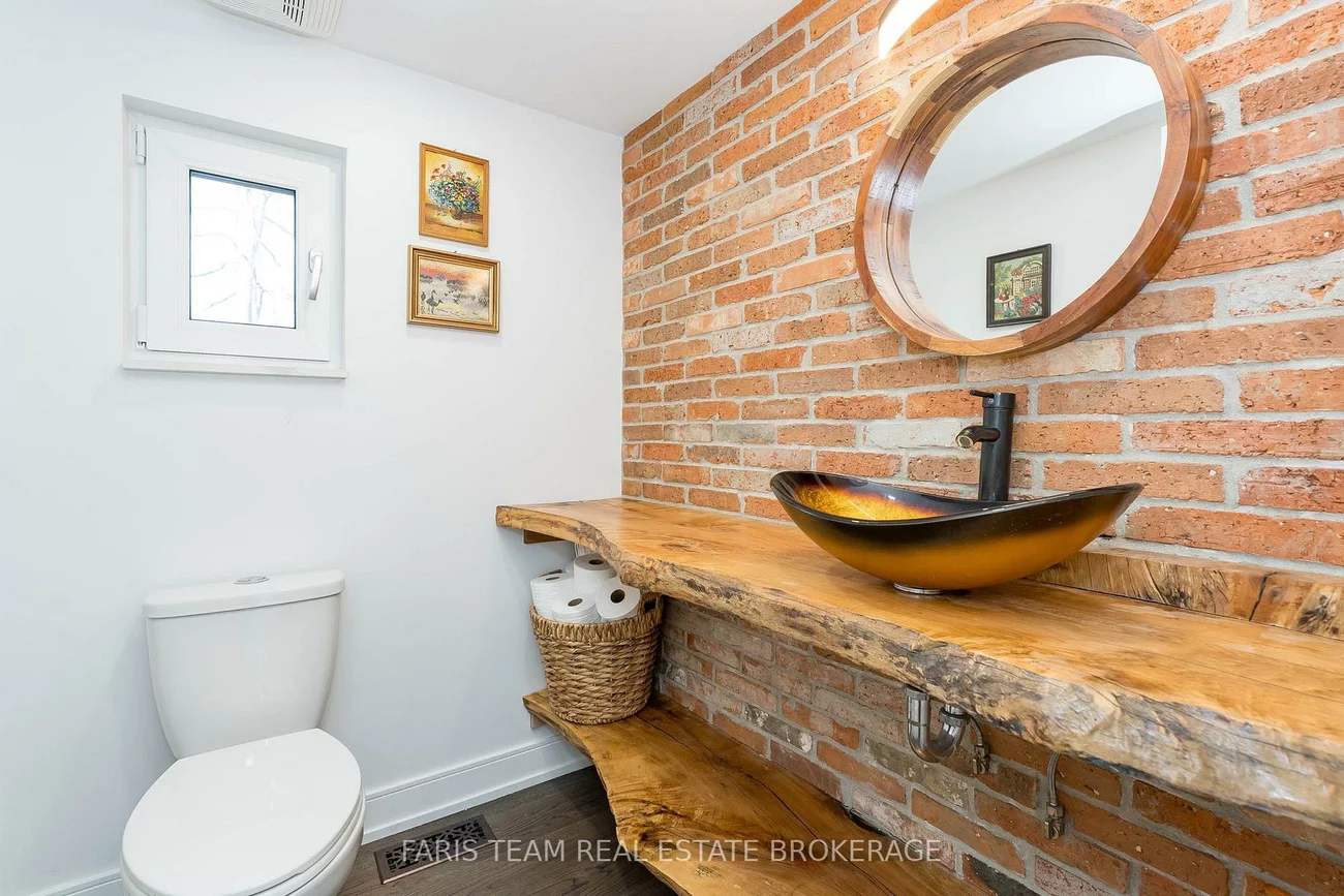 3951, Alberta, Rural Innisfil, Innisfil