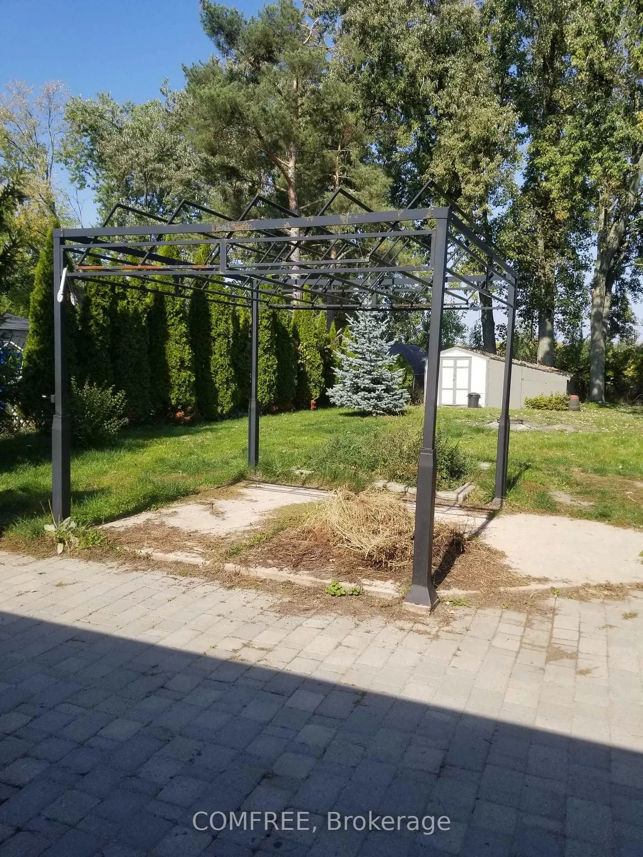 1978, Victoria, Stroud, Innisfil