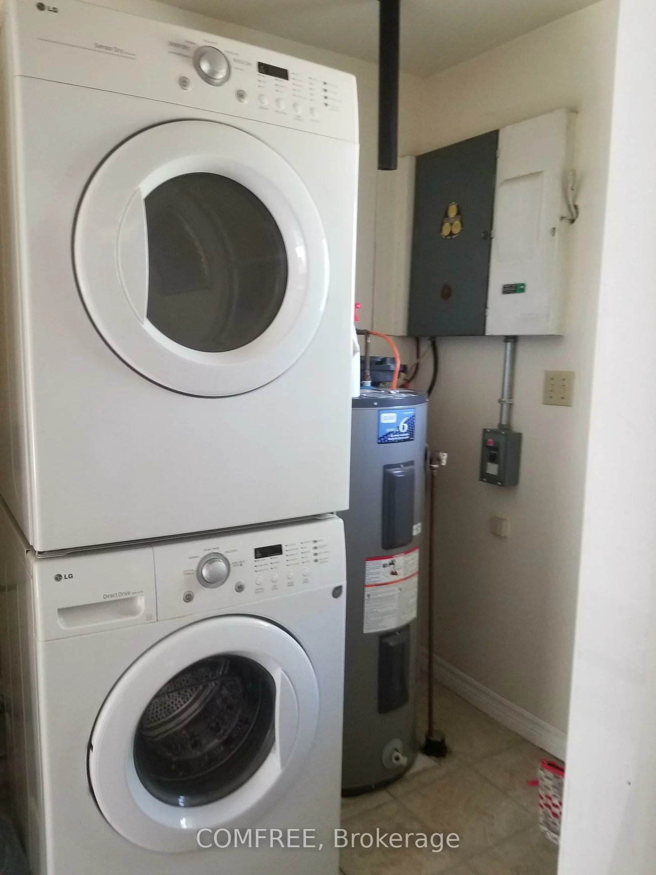 1978, Victoria, Stroud, Innisfil