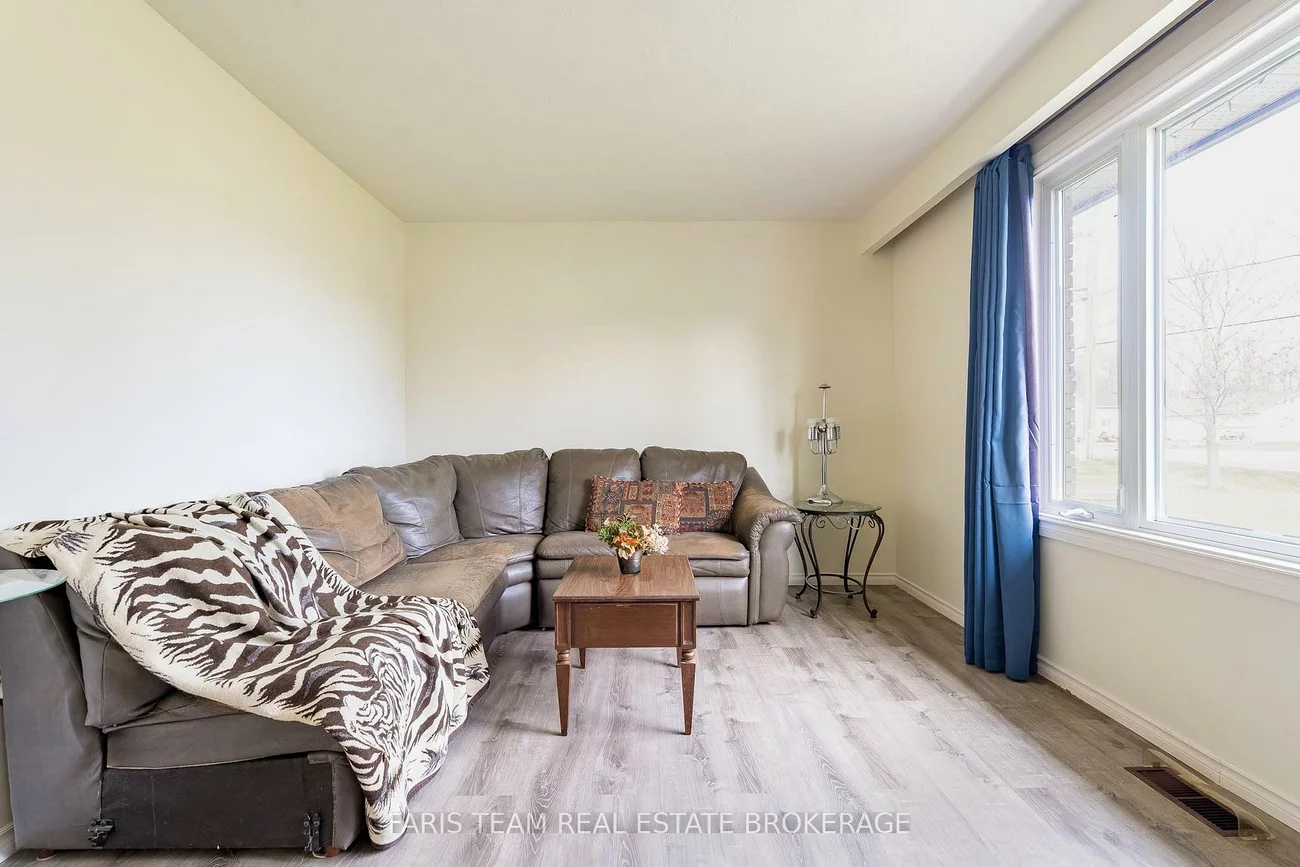 807, Cook, Rural Innisfil, Innisfil