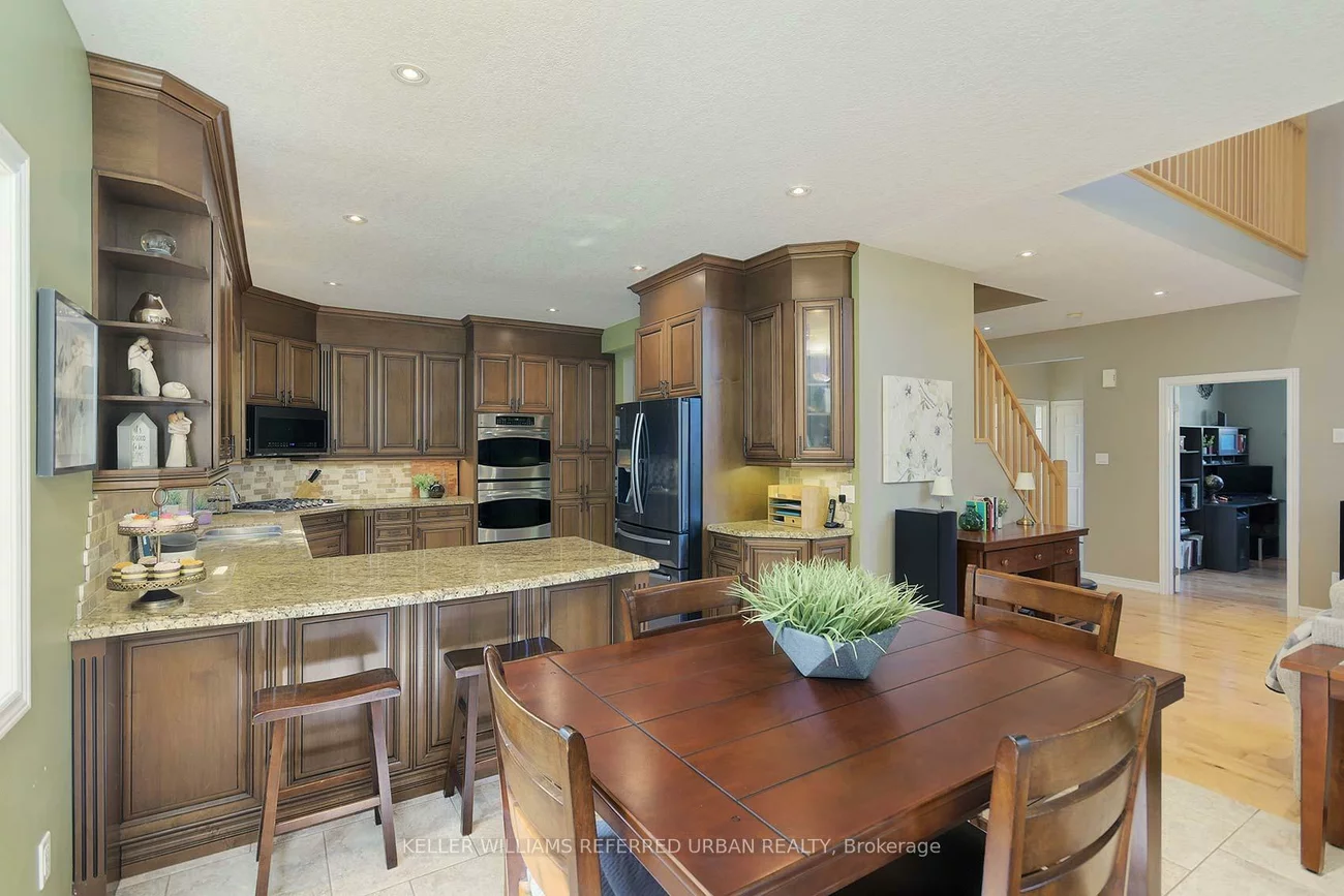 995, Chapman, Lefroy, Innisfil