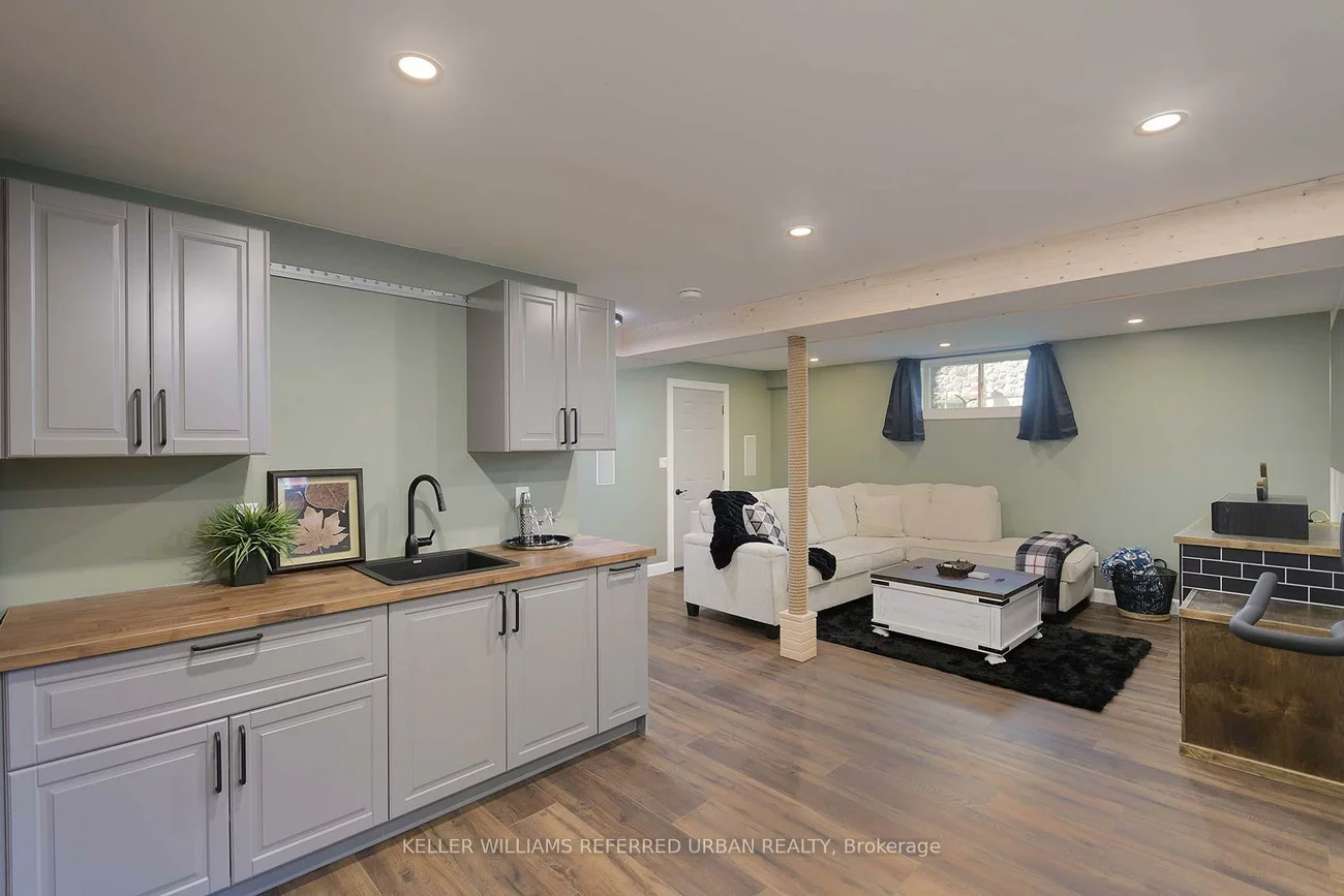 995, Chapman, Lefroy, Innisfil