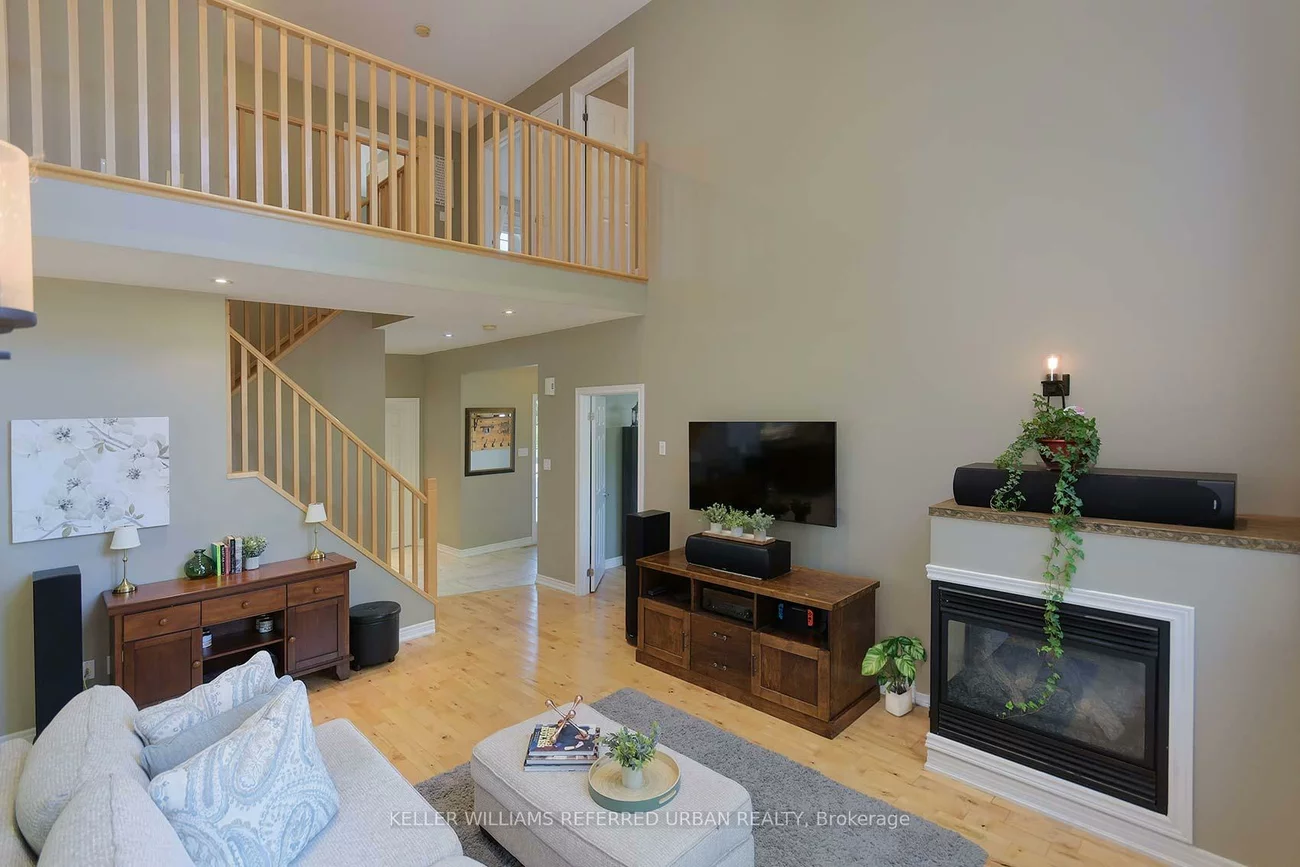 995, Chapman, Lefroy, Innisfil