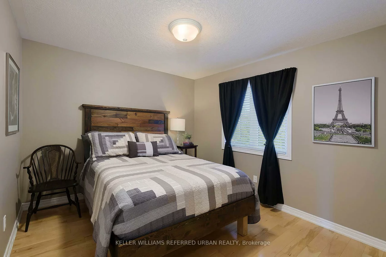 995, Chapman, Lefroy, Innisfil