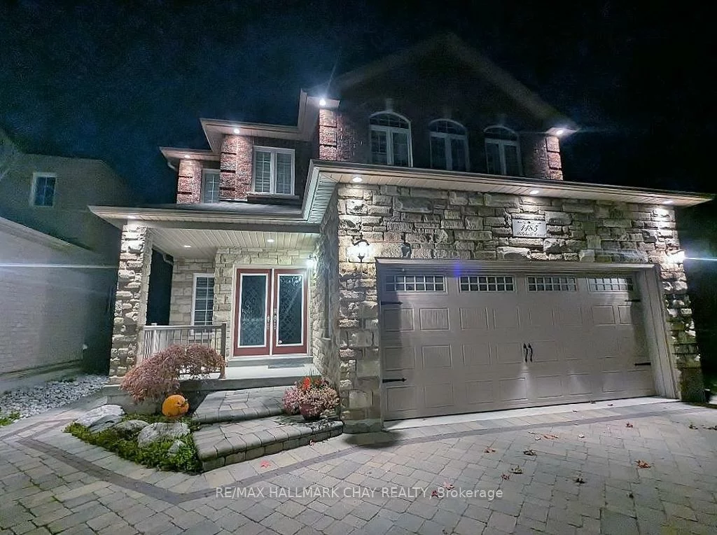 1185, Mitchell, Alcona, Innisfil