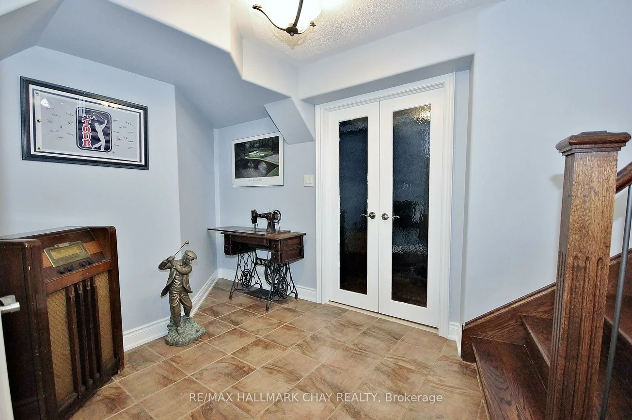 1185, Mitchell, Alcona, Innisfil