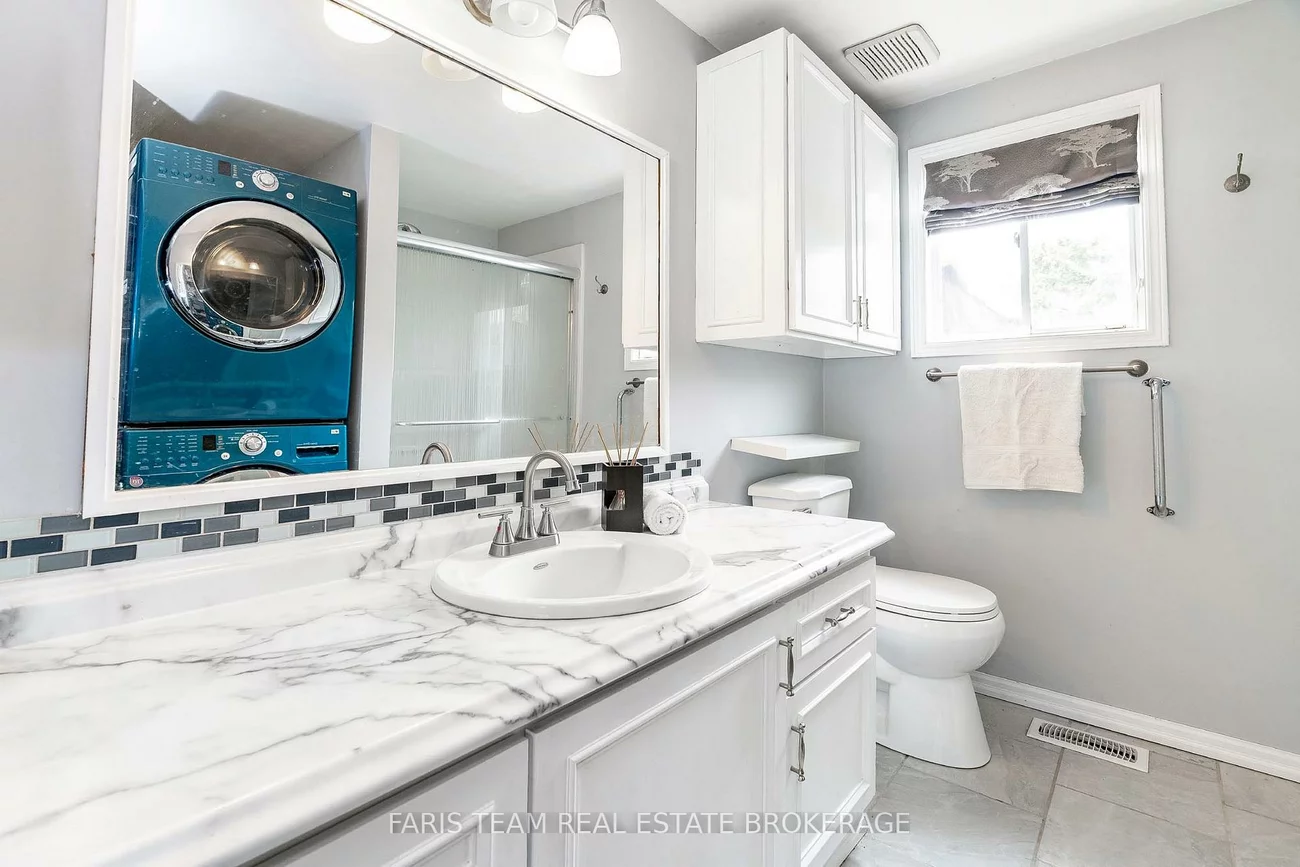 81, Corner Brook, Alcona, Innisfil