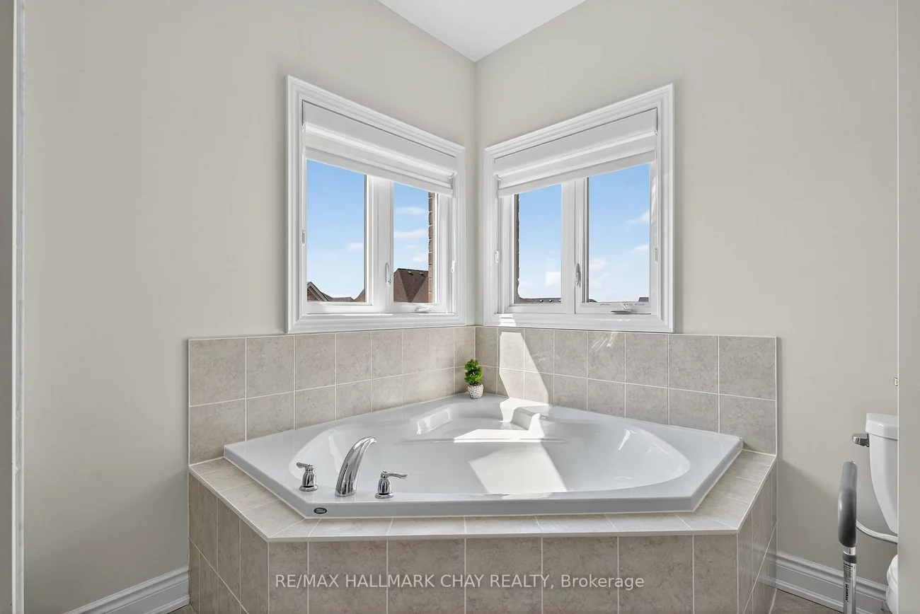 47, Victoria, Cookstown, Innisfil