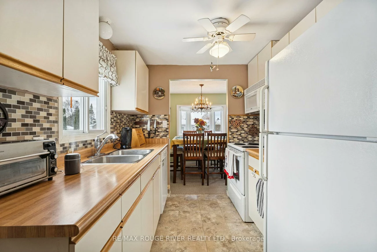 35, Hawthorne, Rural Innisfil, Innisfil