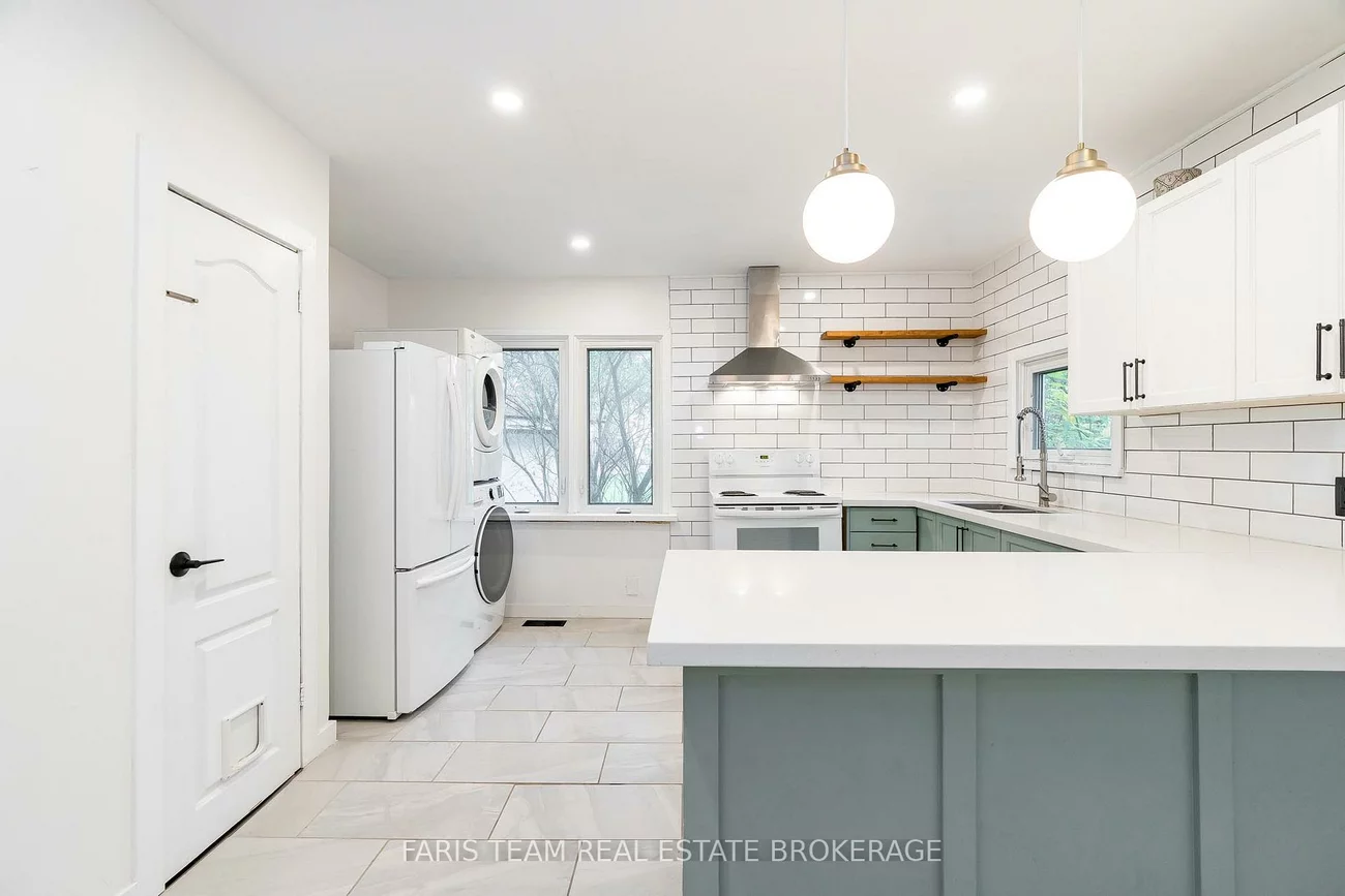 3, John, Cookstown, Innisfil