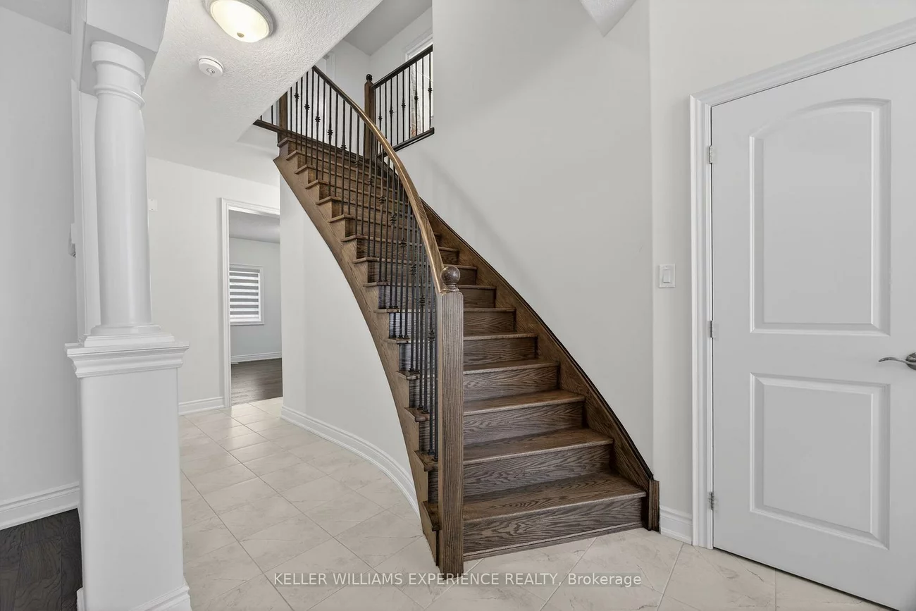 1606, Rizzardo, Alcona, Innisfil