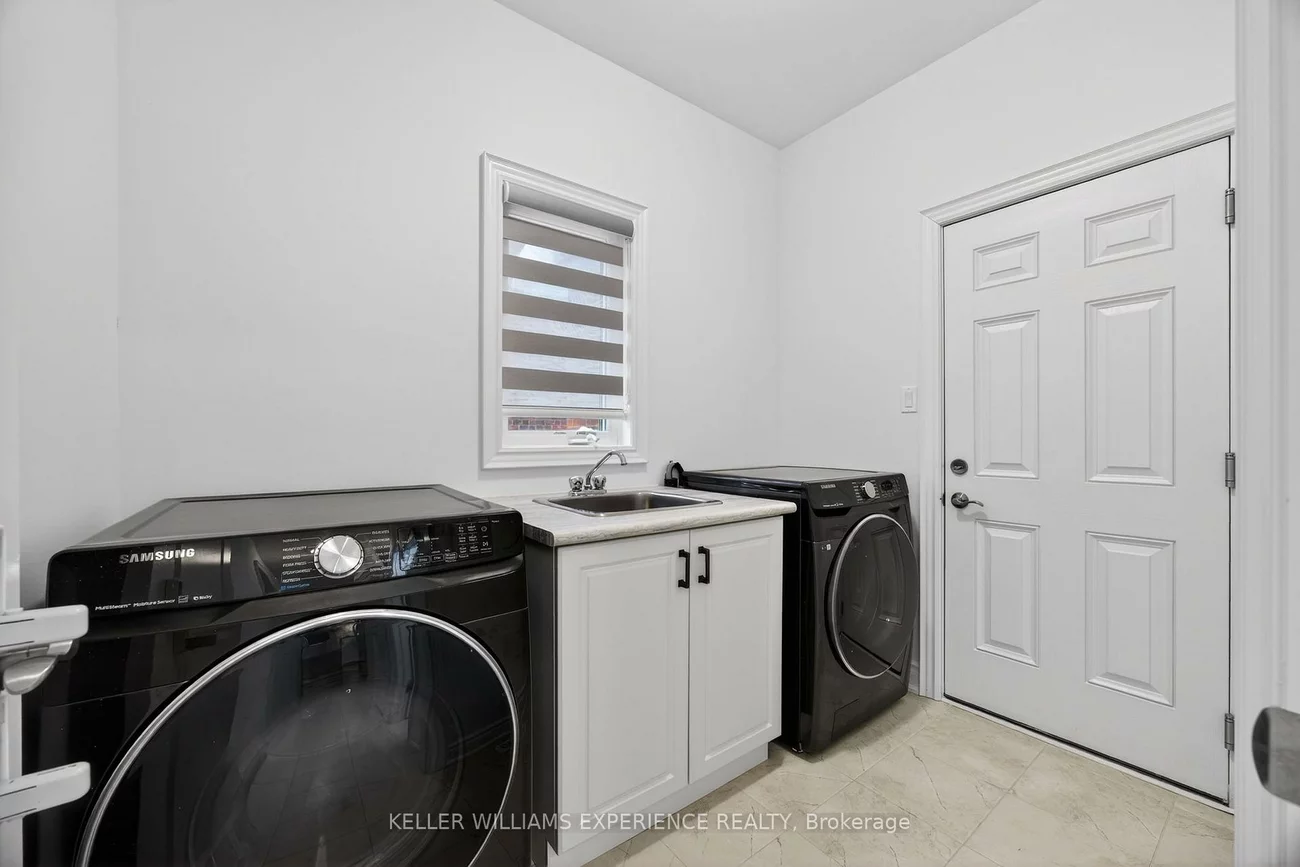 1606, Rizzardo, Alcona, Innisfil