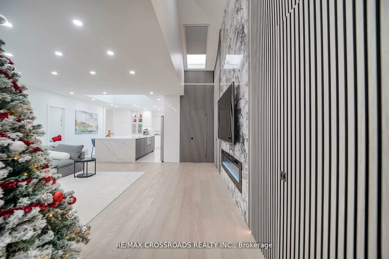 7118, Yonge, Rural Innisfil, Innisfil