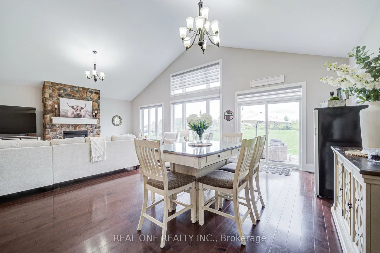 295, Sunnybrae, Stroud, Innisfil