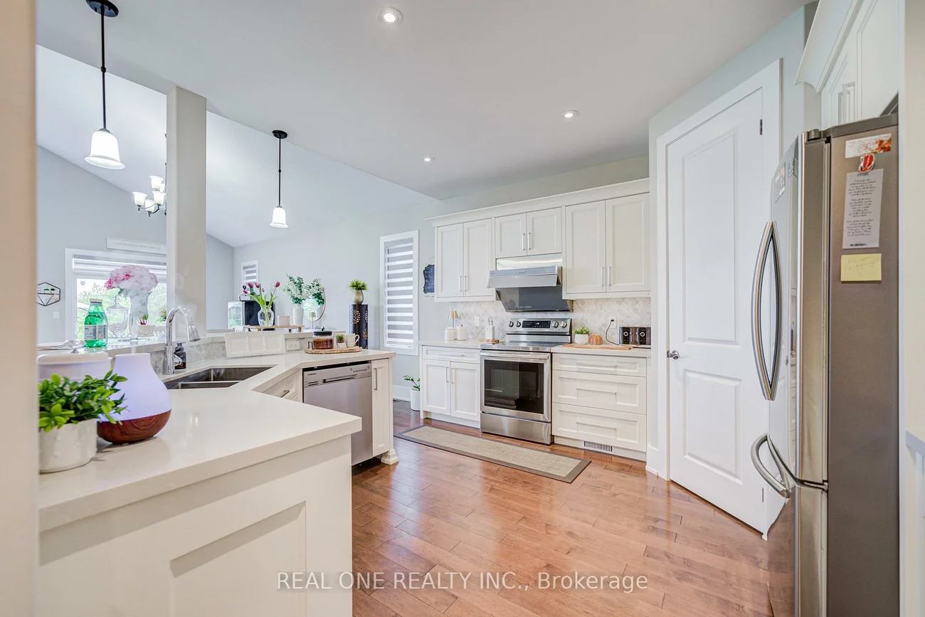 295, Sunnybrae, Stroud, Innisfil