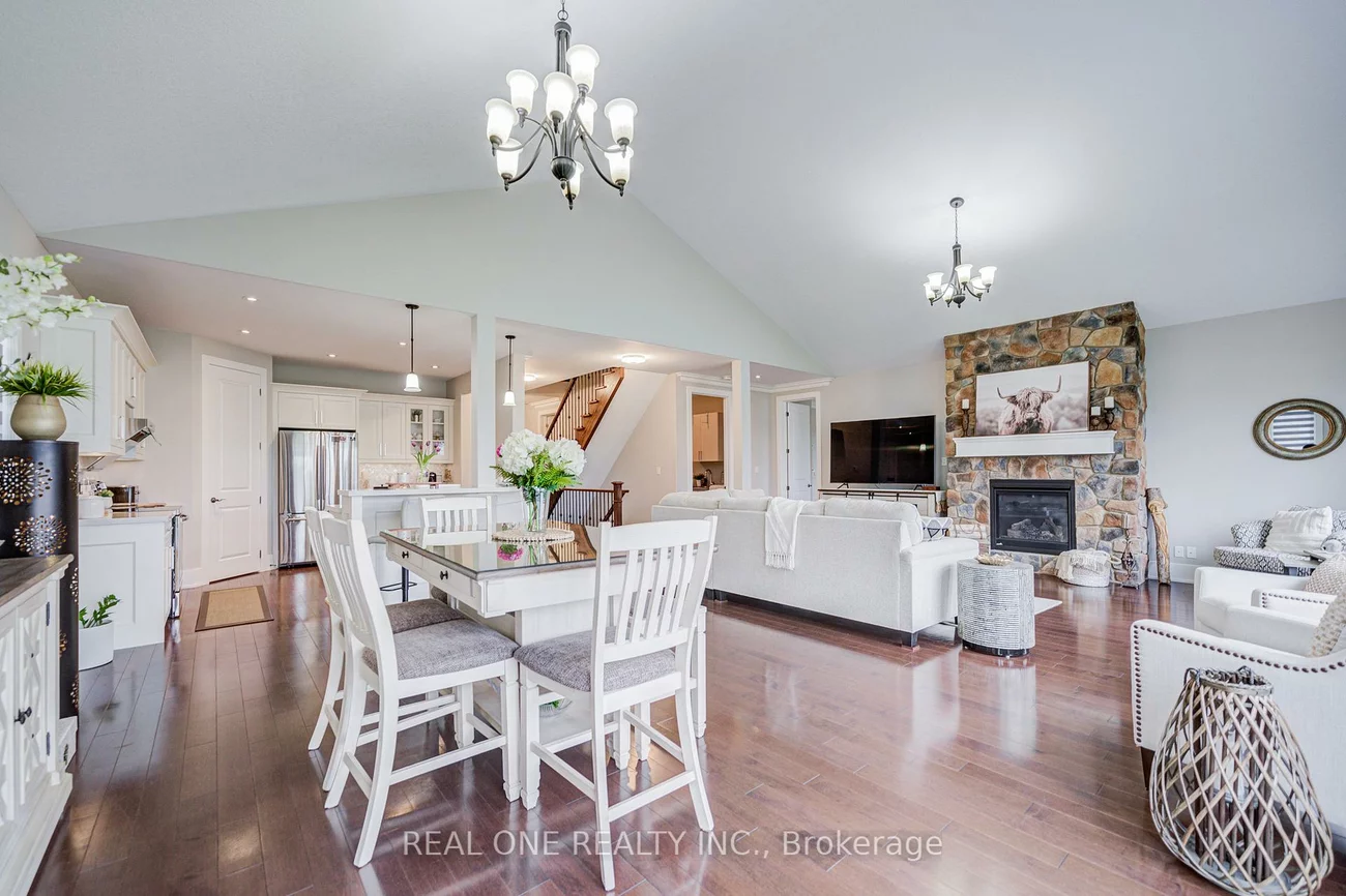 295, Sunnybrae, Stroud, Innisfil
