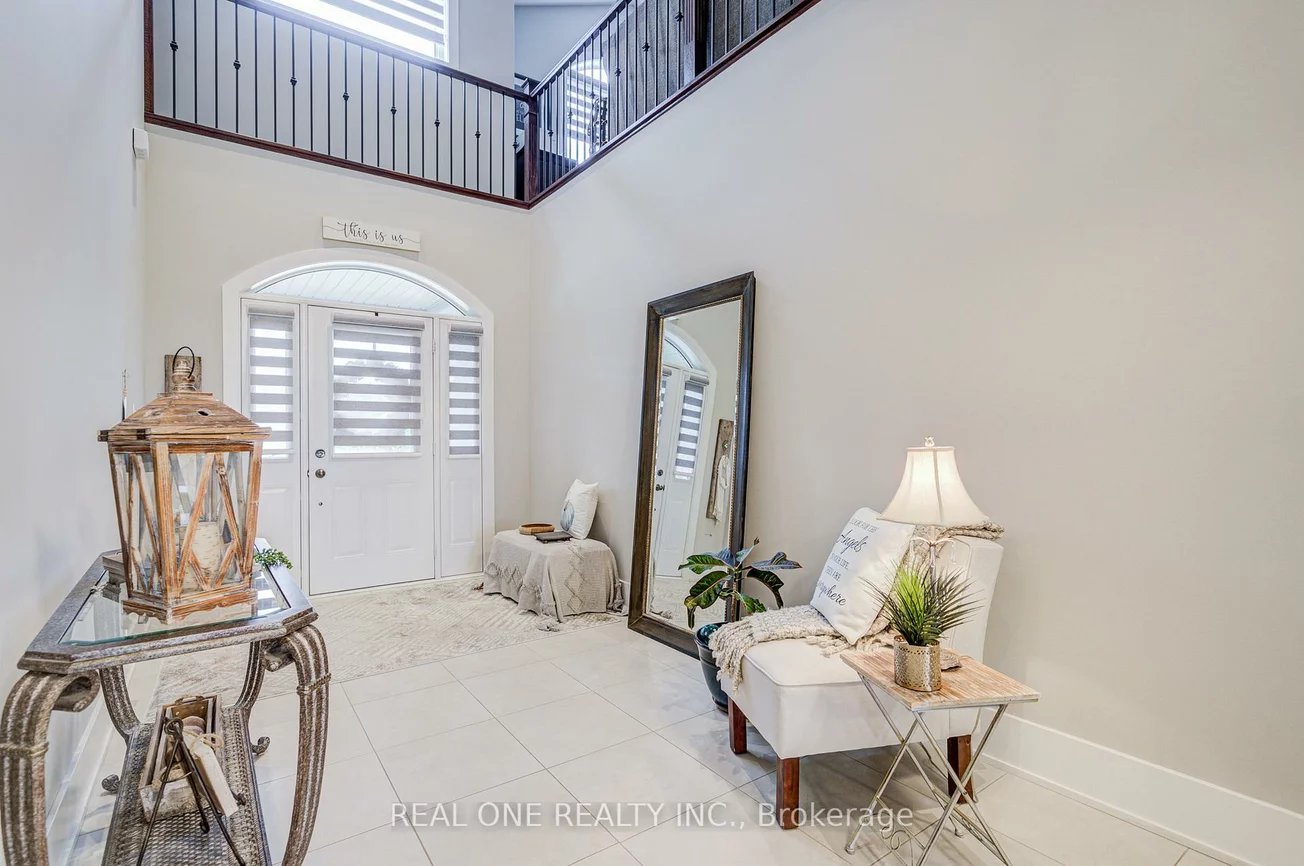 295, Sunnybrae, Stroud, Innisfil