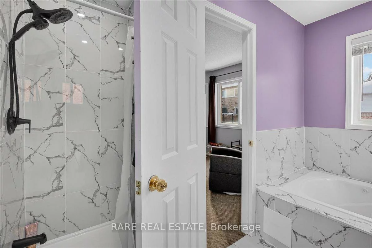 1444, Forest, Alcona, Innisfil