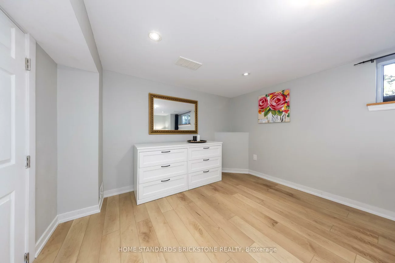 2208, Willard, Alcona, Innisfil