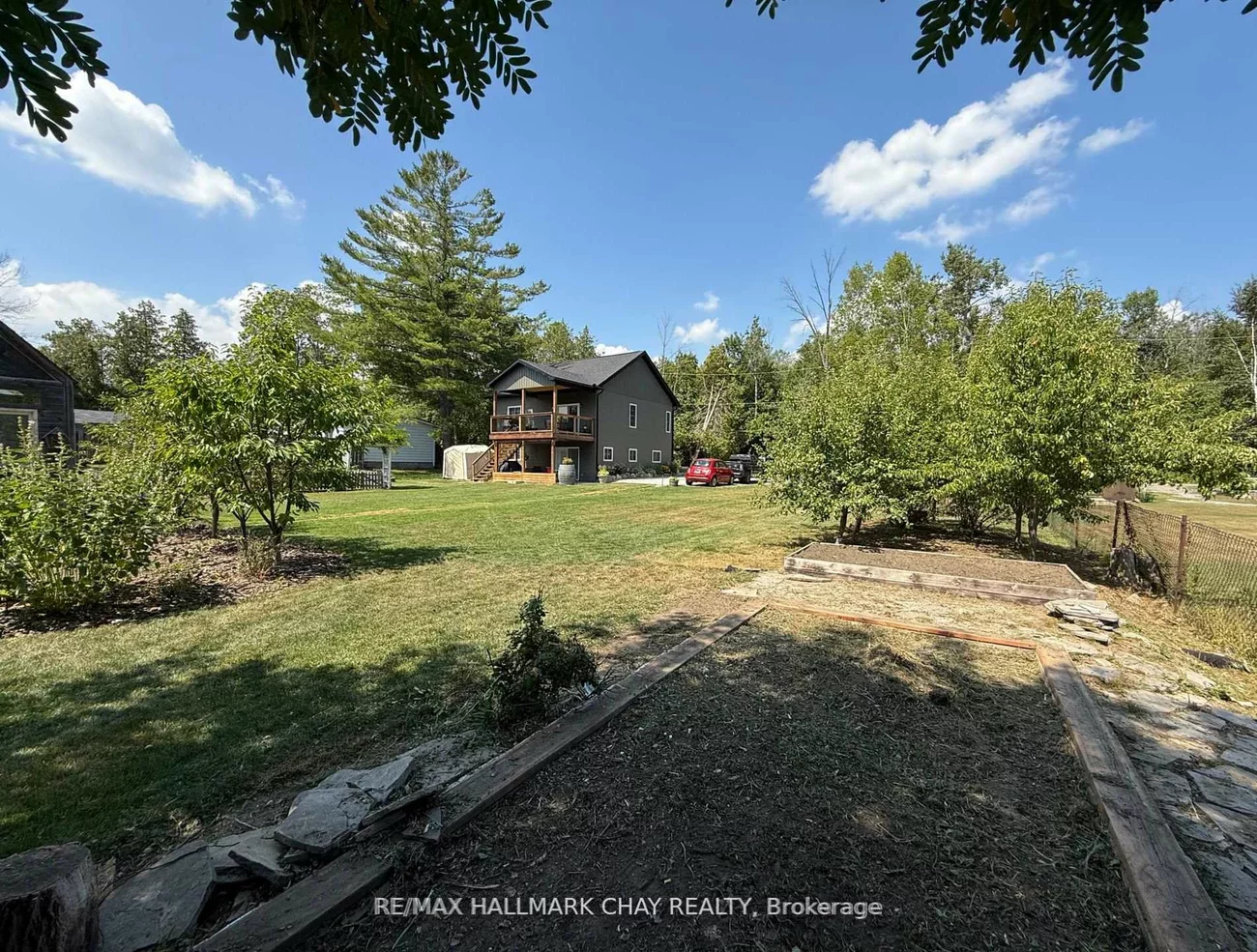 1047b, Larch, Rural Innisfil, Innisfil