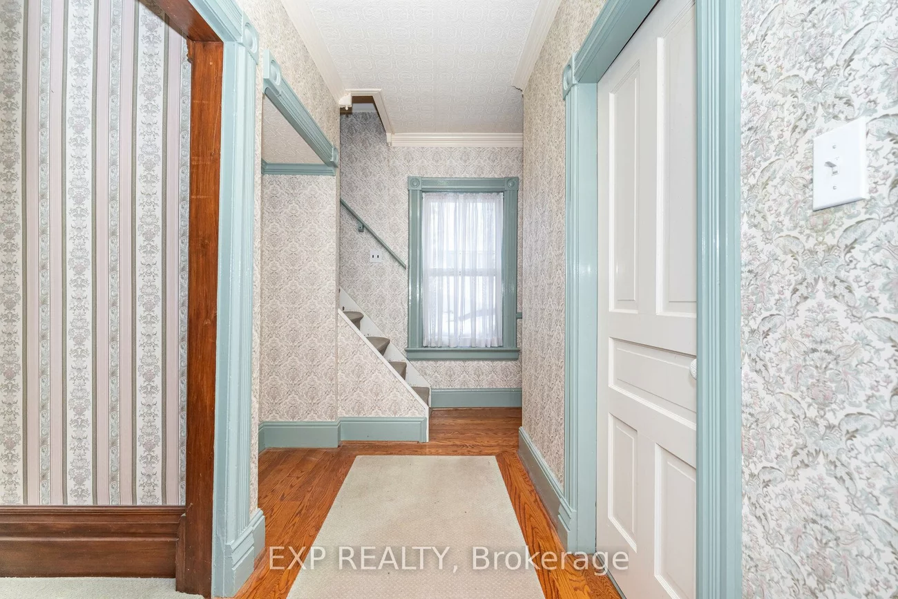 28, Queen, Cookstown, Innisfil