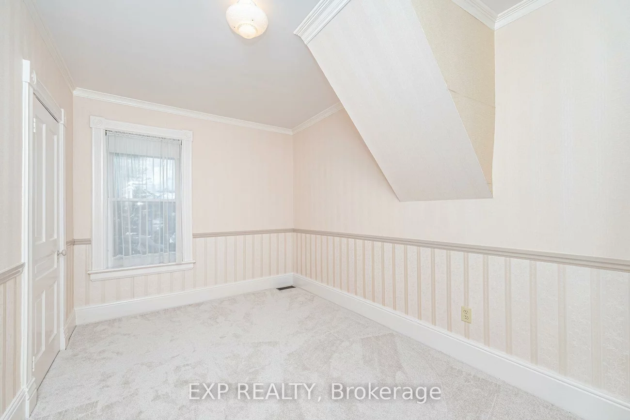 28, Queen, Cookstown, Innisfil