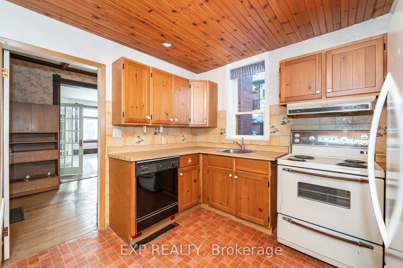 28, Queen, Cookstown, Innisfil