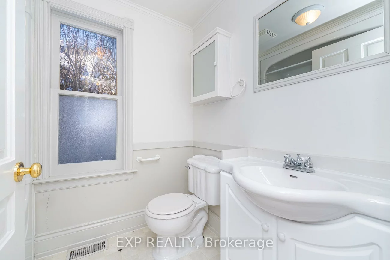 28, Queen, Cookstown, Innisfil