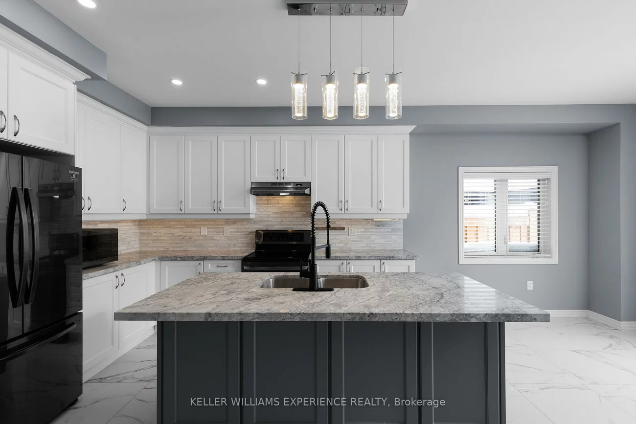 1464, Farrow, Alcona, Innisfil