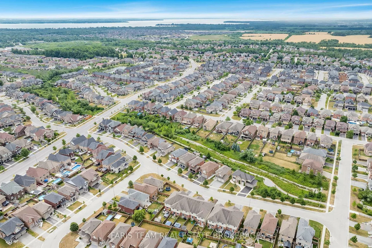 1373, Hunter, Alcona, Innisfil