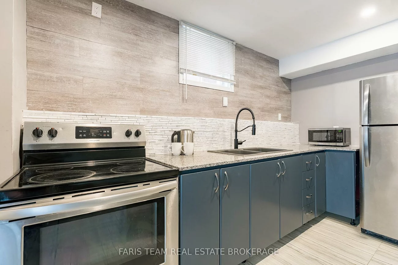 1373, Hunter, Alcona, Innisfil