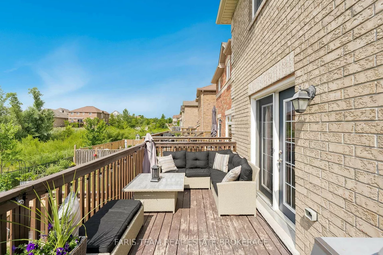 1373, Hunter, Alcona, Innisfil