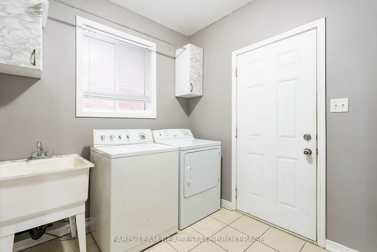 1373, Hunter, Alcona, Innisfil