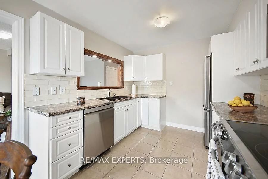 2104, Galloway, Alcona, Innisfil