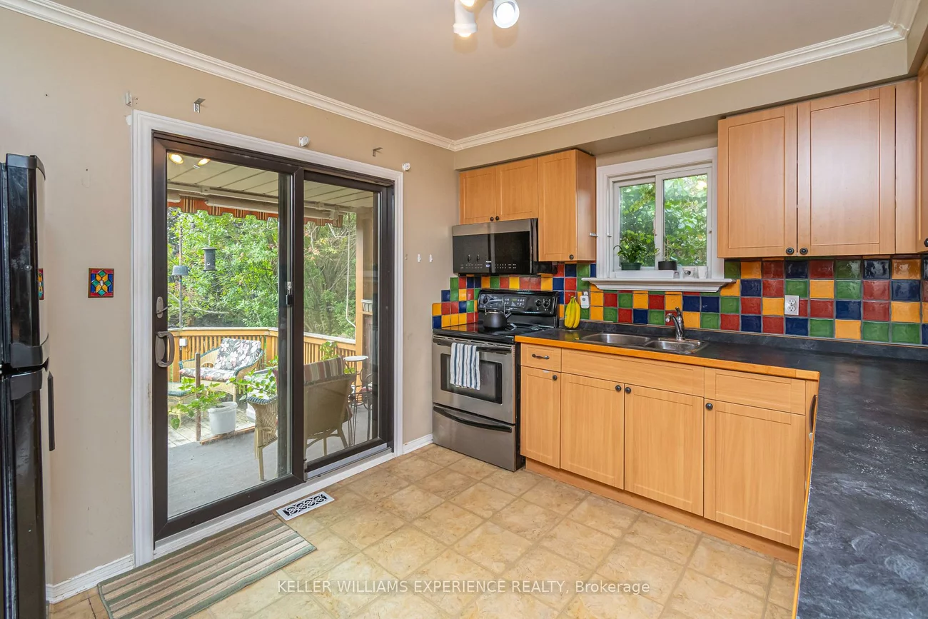 1053, Westmount, Alcona, Innisfil