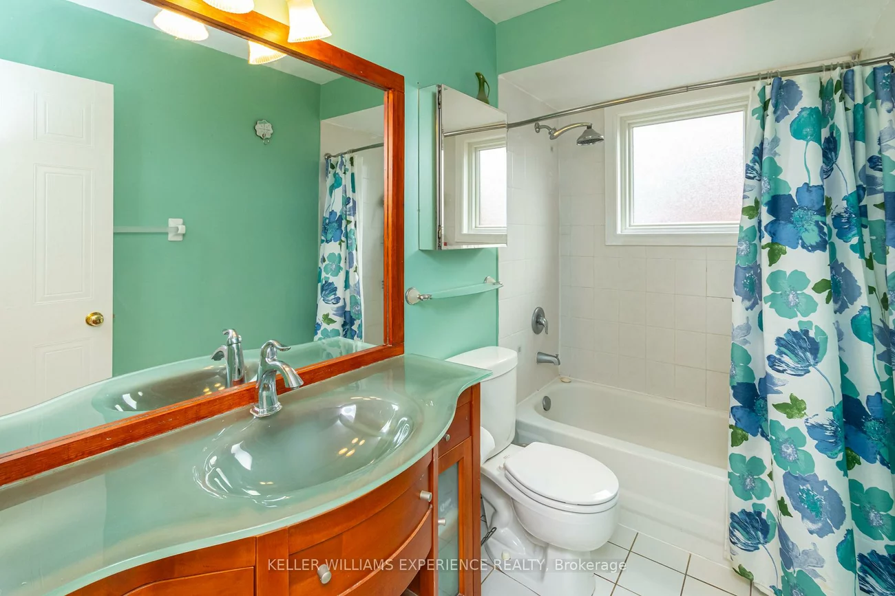 1053, Westmount, Alcona, Innisfil