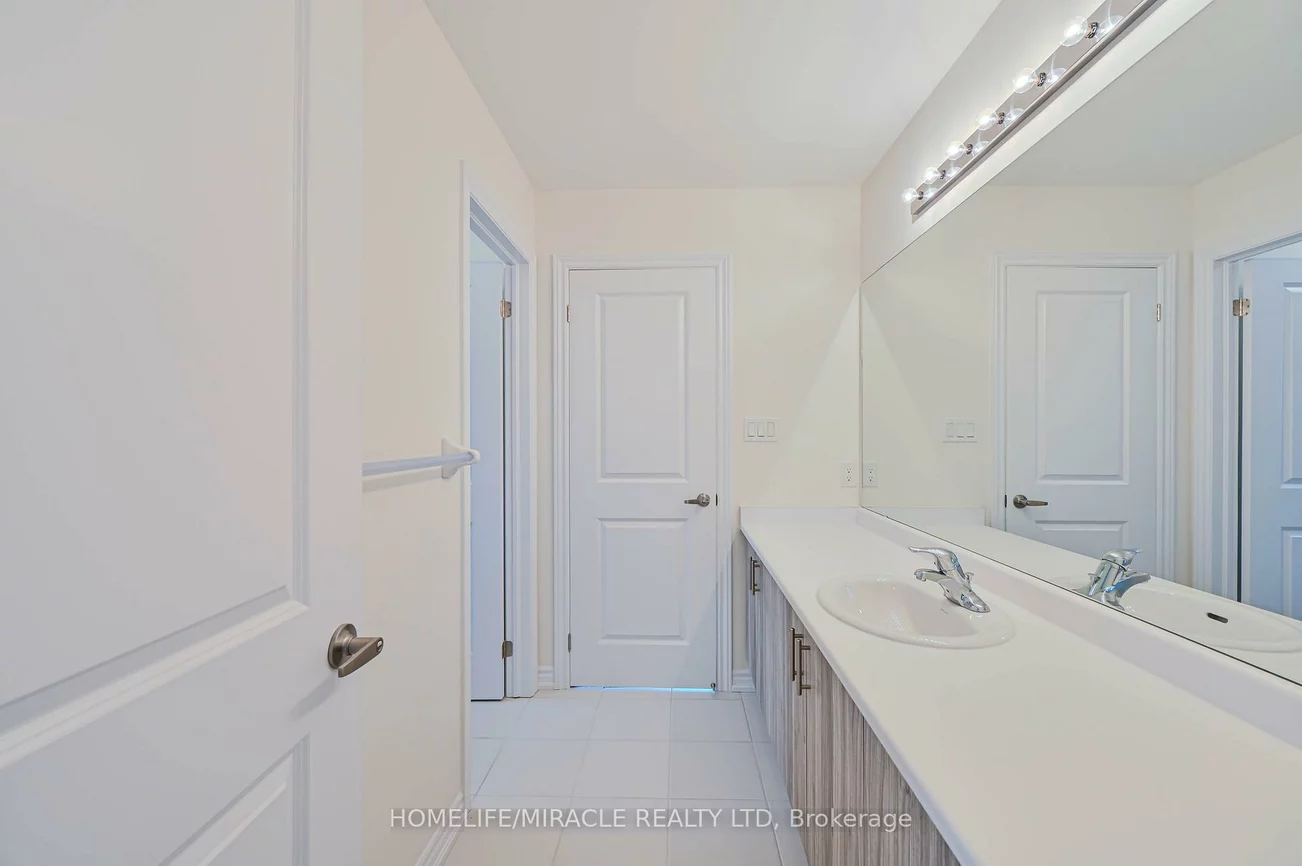 1155, Cole, Alcona, Innisfil