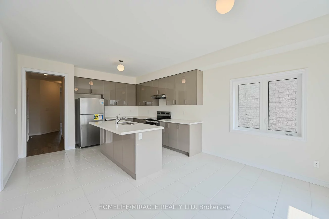 1155, Cole, Alcona, Innisfil