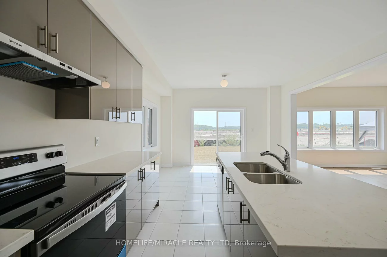 1155, Cole, Alcona, Innisfil