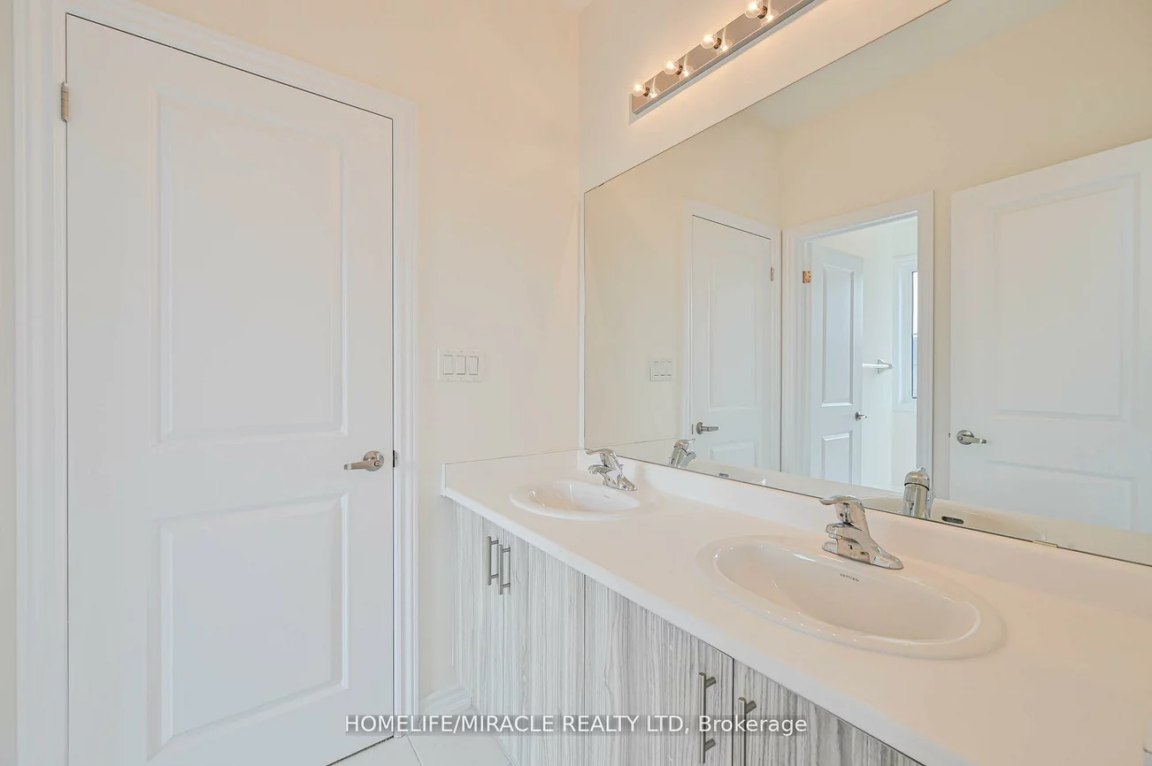 1653, Corsal, Alcona, Innisfil