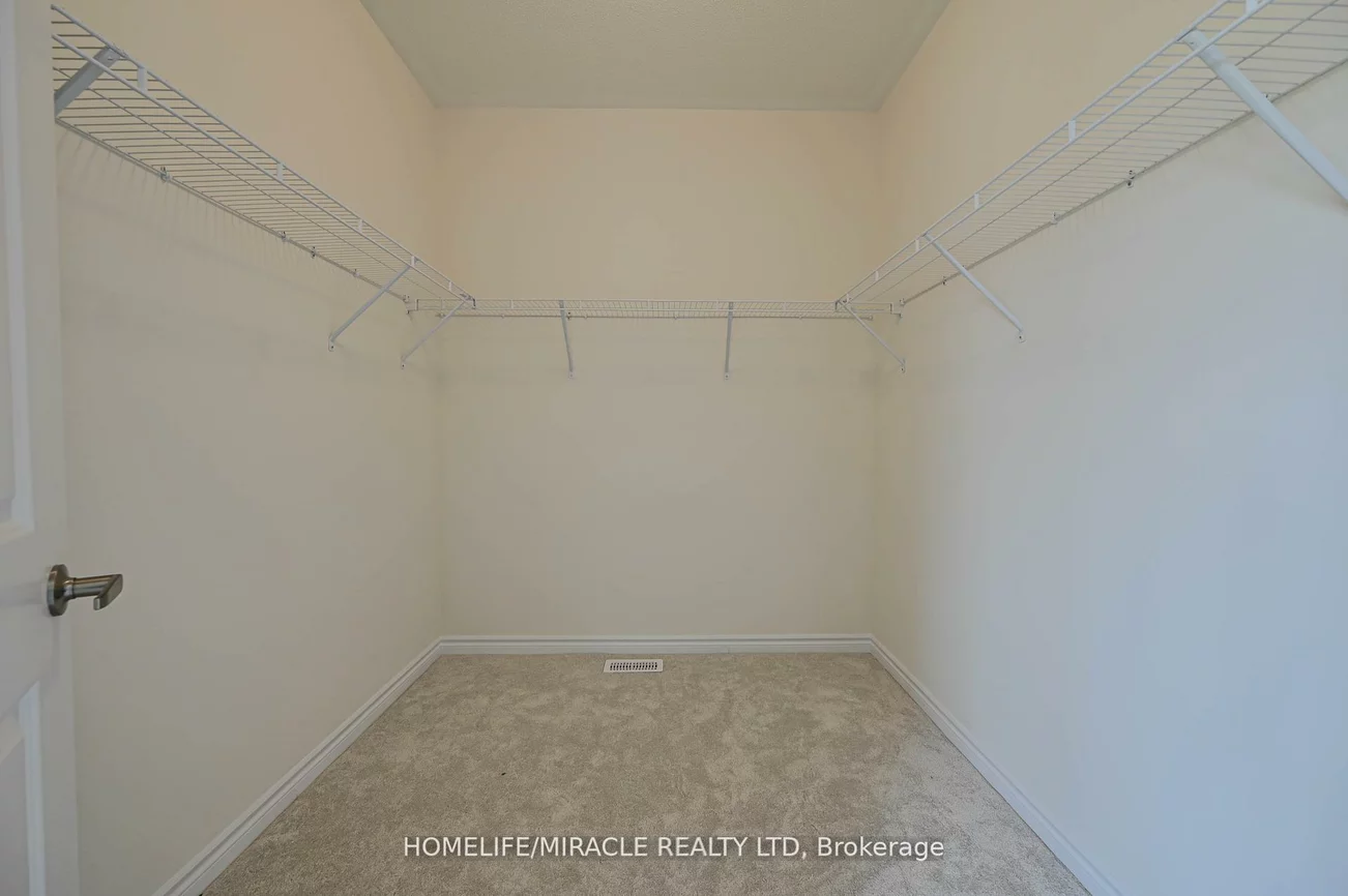 1653, Corsal, Alcona, Innisfil